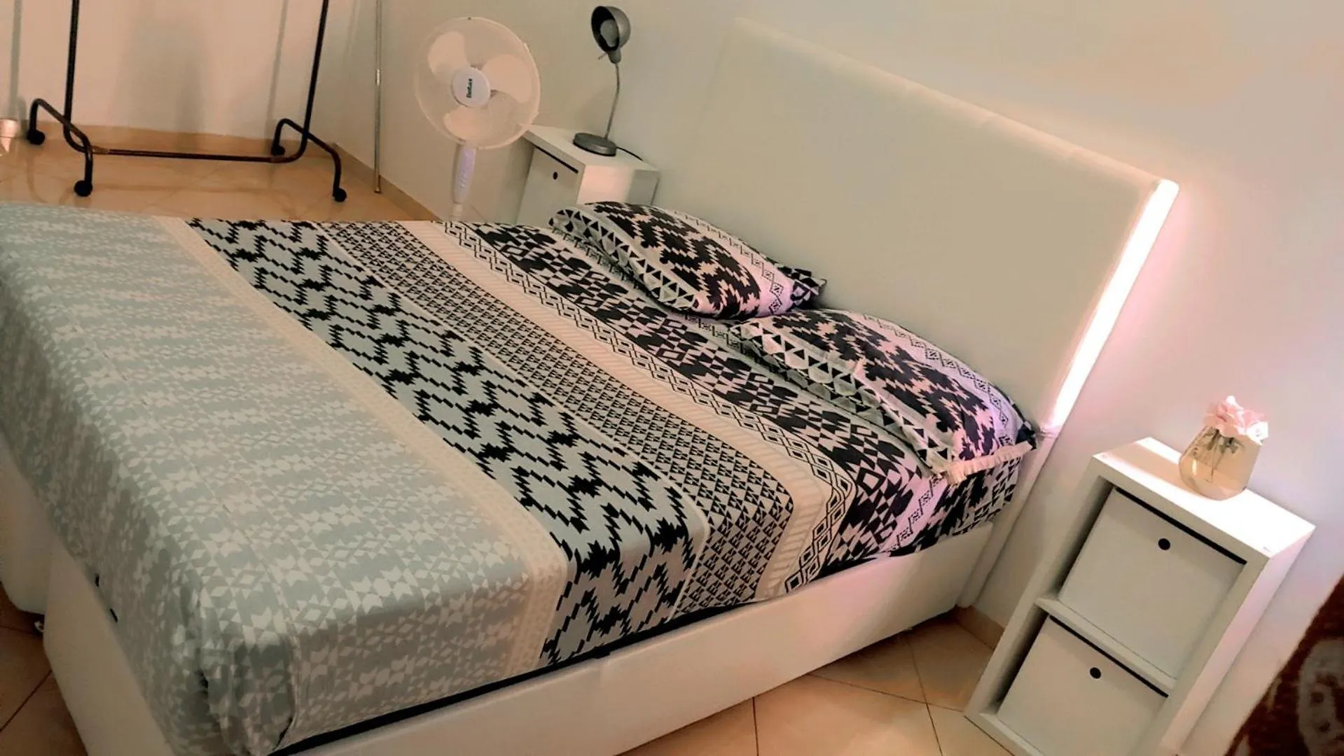 Apartamento T2 Mobilado Apartment Praia